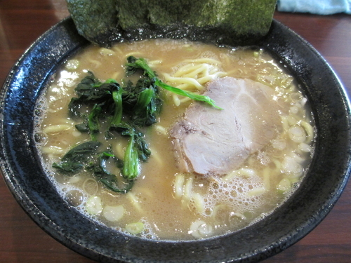 「らーめん￥６８０」@横浜らーめん 七七家の写真