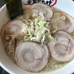 東京背脂チャーシューめん➕中盛