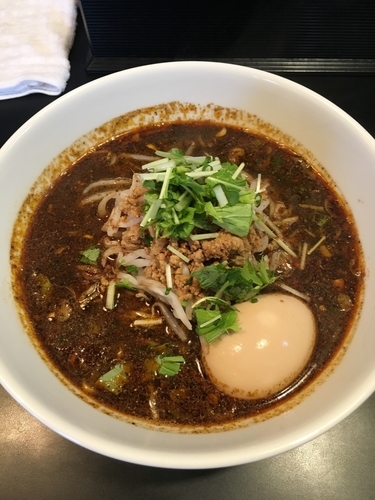 「黒ゴマ担々麺」@ら〜めん 晴々の写真