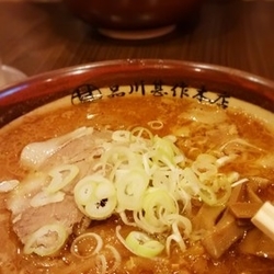 すみれ風味噌ラーメン