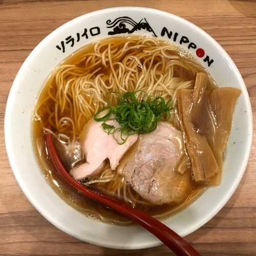 「煮干し中華そば」@ソラノイロ NIPPONの写真