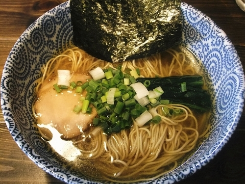 「煮干しそば　白（750円）」@中華そば 亜熱帯の写真