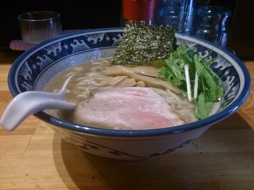 「にぼしらーめん」@○心厨房の写真