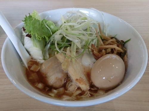 「白美人ねぎらぁめん大盛+味玉」@野菜仕立てのお魚とんこつ麺 胡心房 海老名店の写真