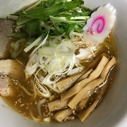 魚だし醤油らぁ麺