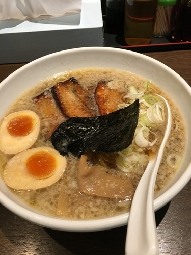 「普通のラーメン」@中華そば いちやの写真