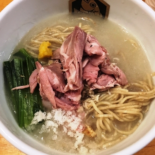 「冷やし真鯛らーめん」@真鯛らーめん 麺魚の写真