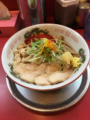 「チキンサラダワイルド冷麺」@ラーメン たんろん 本店の写真