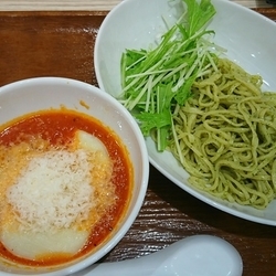 ジェノベーゼトマトつけ麺 ￥680