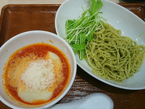 「ジェノベーゼトマトつけ麺 ￥680」@トマトの花 イオンモール日の出店の写真