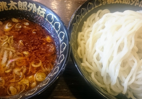 「辛味つけそば +大盛り、餃子３個サービス」@支那そば きび 桃太郎外伝の写真