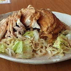 「バンバンジー麺700円」@向陽飯店の写真