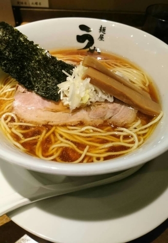「醤油らーめん」@麺屋 うめはら 伊勢崎店の写真