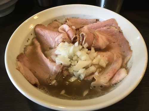 「境港産煮干そば+肉増し+牡蠣の和え玉」@灰汁中華 丿貫 福富町本店の写真