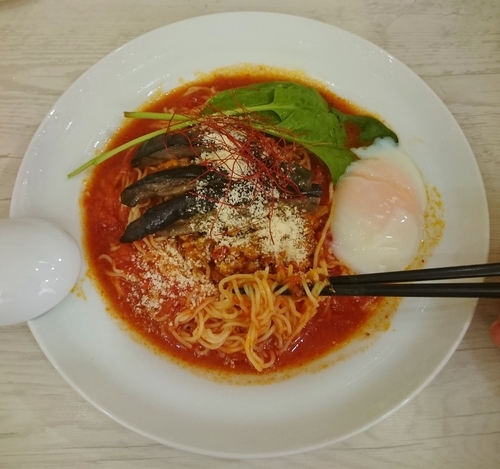 「茄子と挽肉のアラビアータ冷麺(8月限定) 930円」@太陽のトマト麺 上野広小路支店の写真