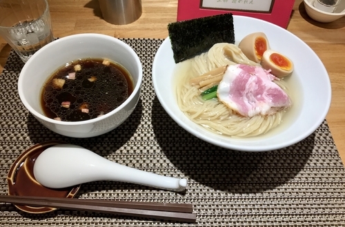 「【夏季限定】鯛昆布水つけ麺(醤油)＋味玉」@生粋 花のれんの写真