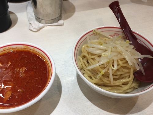 「缶ビールセット(冷やし味噌)」@蒙古タンメン 中本 立川店の写真