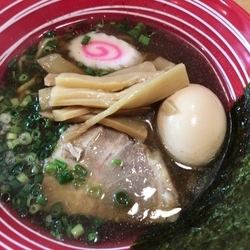 中華そば750円＋煮たまご130円