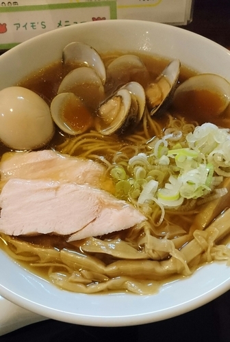 「はまぐりらーめん 味玉 大盛」@ふかや女子流 アイモの写真