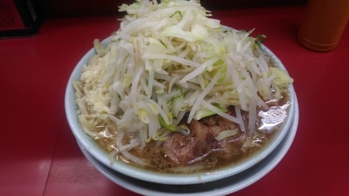 「小ラーメンぶた5枚（790円）」@ラーメン二郎 中山駅前店の写真
