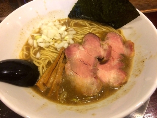 「煮干しそば（750円）」@俺の麺 豚と鳥の写真