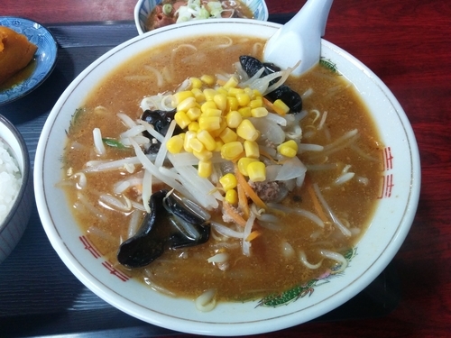 「味噌らーめん」@石田食堂の写真