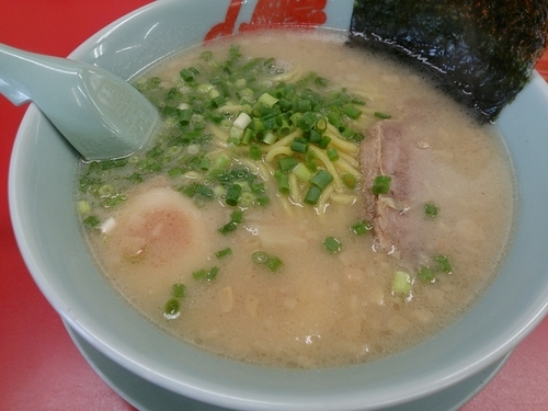 「プレミアム塩とんこつ」@山岡家 松本店の写真