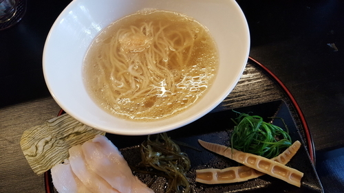 「鮮魚 鯛（白醤油）」@麺処 学の写真