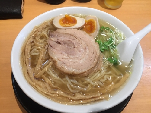 「半熟煮玉子ラーメン（塩）」@麺処 絢の写真