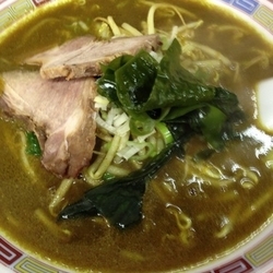 カレーラーメン