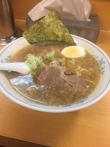 「醤油豚骨らーめん」@ラーメン きむら屋の写真