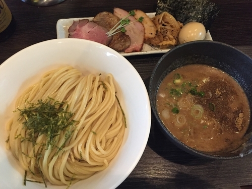 「特製つけ麺(魚介) 中盛」@麺処 ほん田 nijiの写真