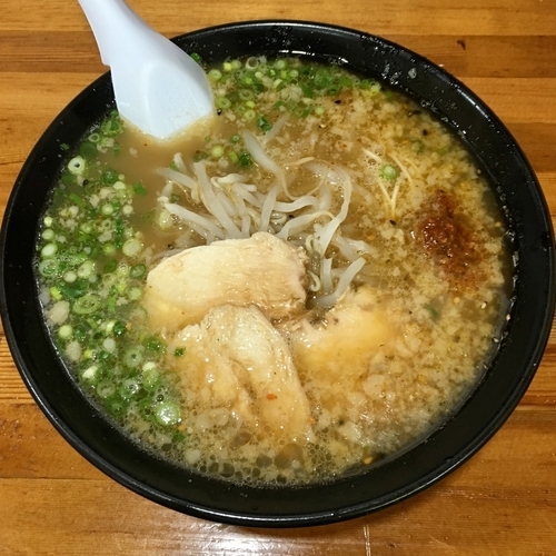 「博多外伝 (570円)」@らーめん 六長屋の写真