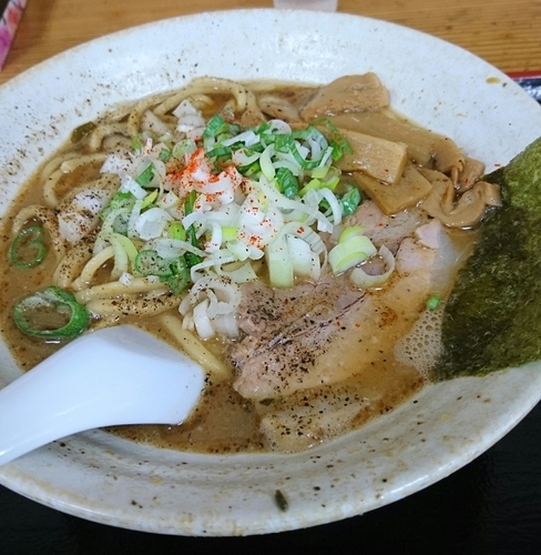 「らーめん 中」@つけめん・らあめん 福は内の写真