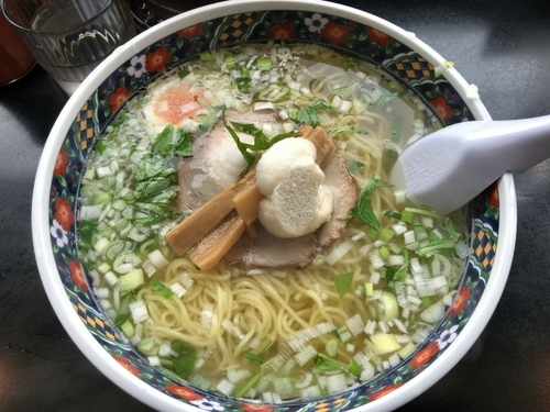 「味彩塩拉麵 大盛850円」@函館麺厨房あじさい 本店の写真