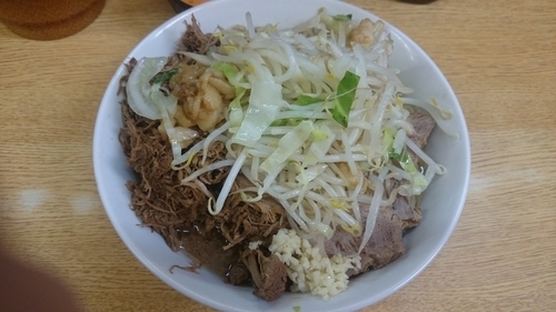 「小豚少な目　にんにく　いい卵」@ラーメン二郎 環七新新代田店の写真