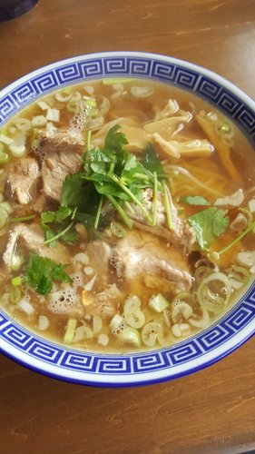 「わけあり肉中華そば」@マル寛そばや 一関南店の写真