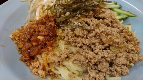 「まぜそば+中盛り+ビール」@ラーメンショップ マルキチェーン 拝島店の写真