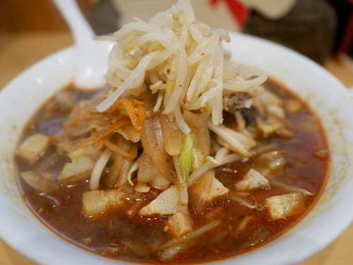 「味噌ラーメン 麺硬め＋辛口＋禁断のトッピング アブラ」@札幌軒の写真