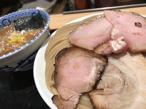 「濃厚特製つけ麺 特盛 1,450円」@松戸富田麺業 千葉駅構内店の写真