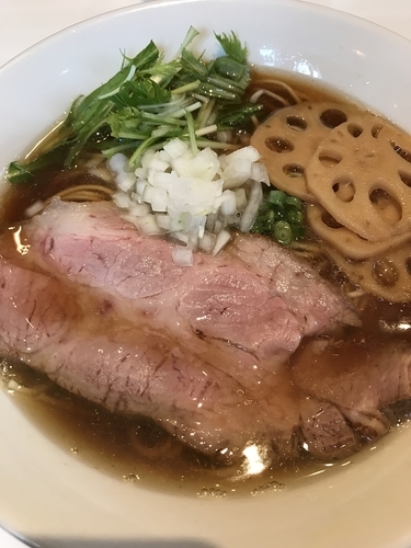 「醤油そば」@麺や 彩～iro～の写真