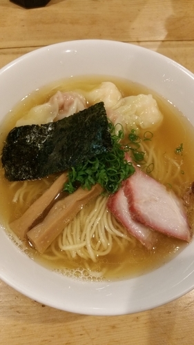「特製ハーフワンタン麺(白だし)」@支那そば 大和 稲荷町本店の写真