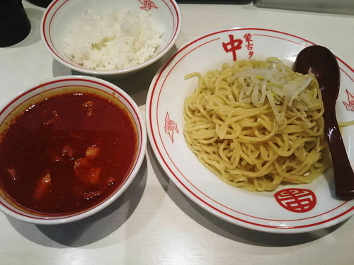 「冷やし味噌ラーメン＋無料ライス」@蒙古タンメン中本 秋津店の写真