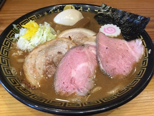 「特製中華そば（並）＋チャーシューご飯」@中華蕎麦うゑずの写真