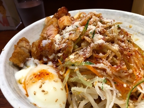 「冷やし中華」@旨辛ラーメン表裏 高田馬場店の写真