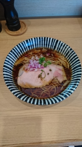 「醤油ラーメン800」@さんしょの木の写真