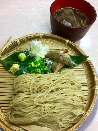 「【限定B】冷イワシざるらーめん＋トッピングいわし=￥750」@中華そば よしかわの写真