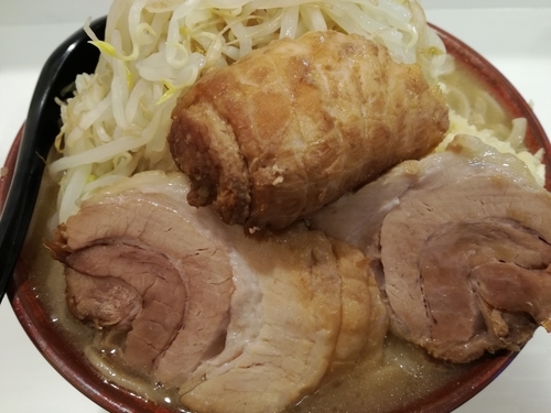 「大ラーメン（豚1枚）＋麺マシ（150g）」@ハイパーファットンの写真