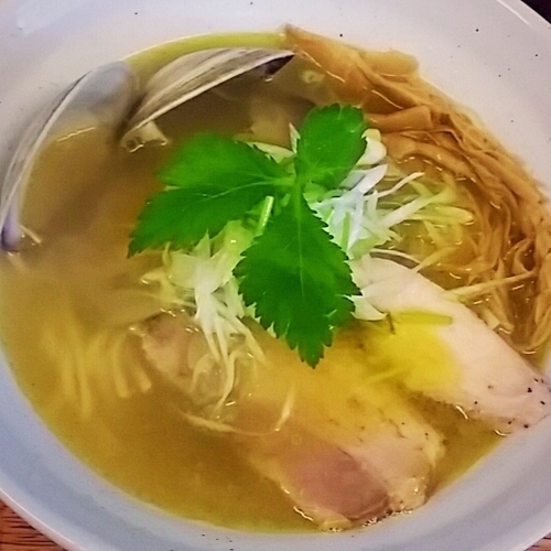 「貝塩拉麺 ８５０円」@麺屋 心羽の写真