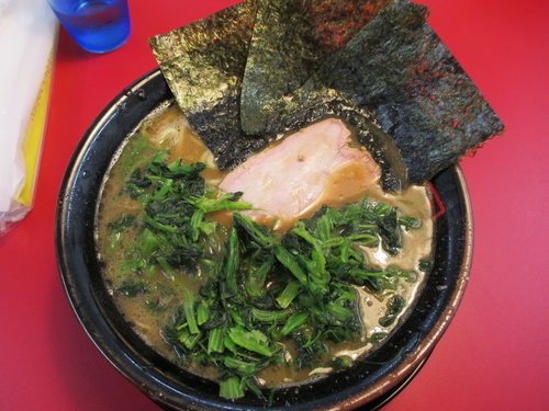 「ラーメン+青菜トッピング 780円」@家系ラーメン 王道家の写真